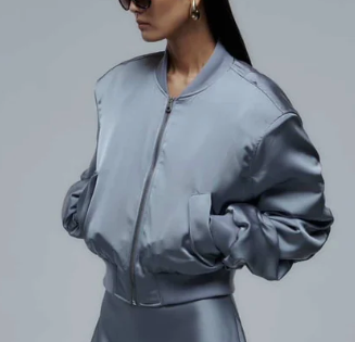 Bomber satinada gris